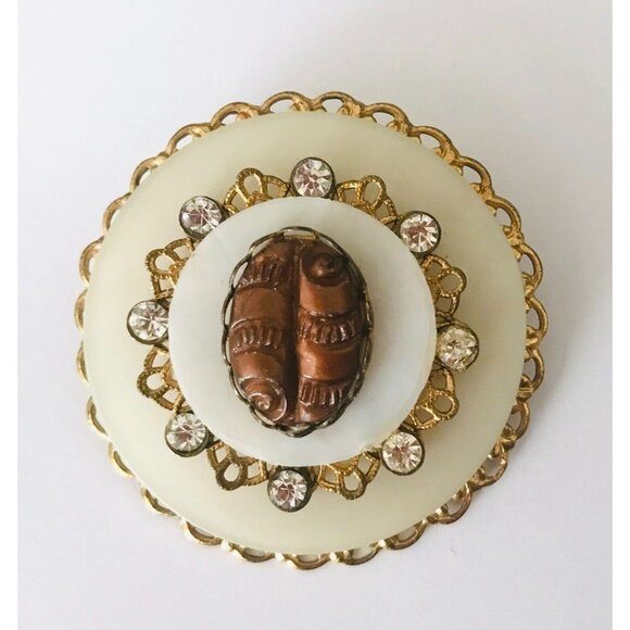 Vintage Stacked Round Mother of Pearl & Rhinestone Gold Filagree Framed Brooch - Picture 3 of 7